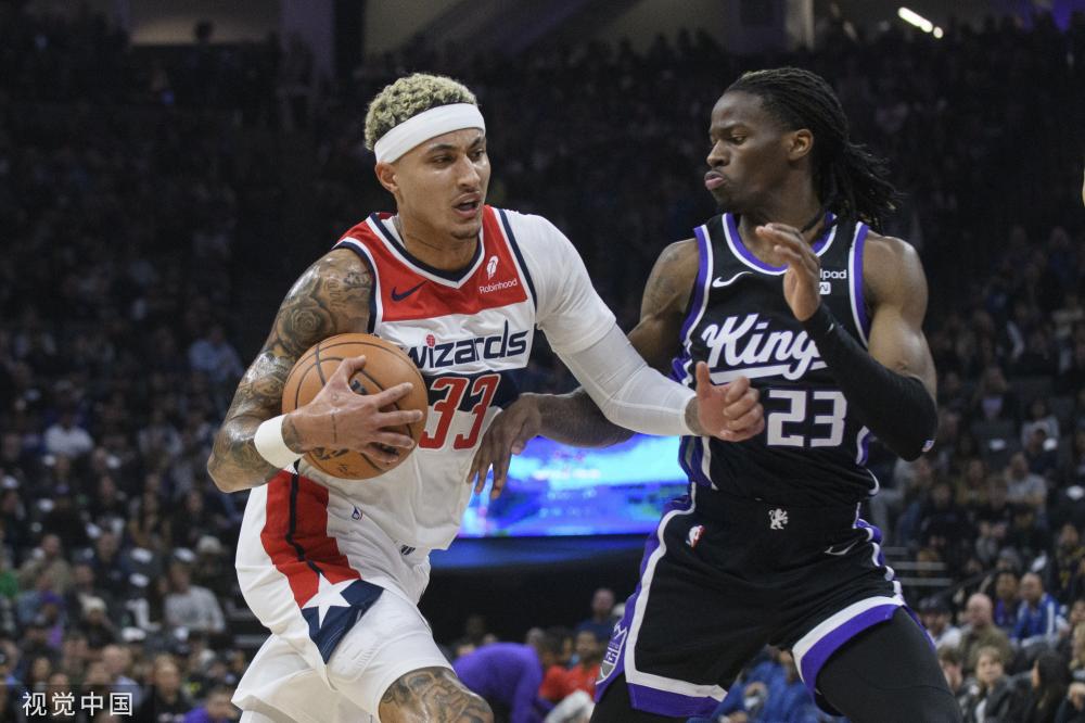 例是与勇士 例是与勇士