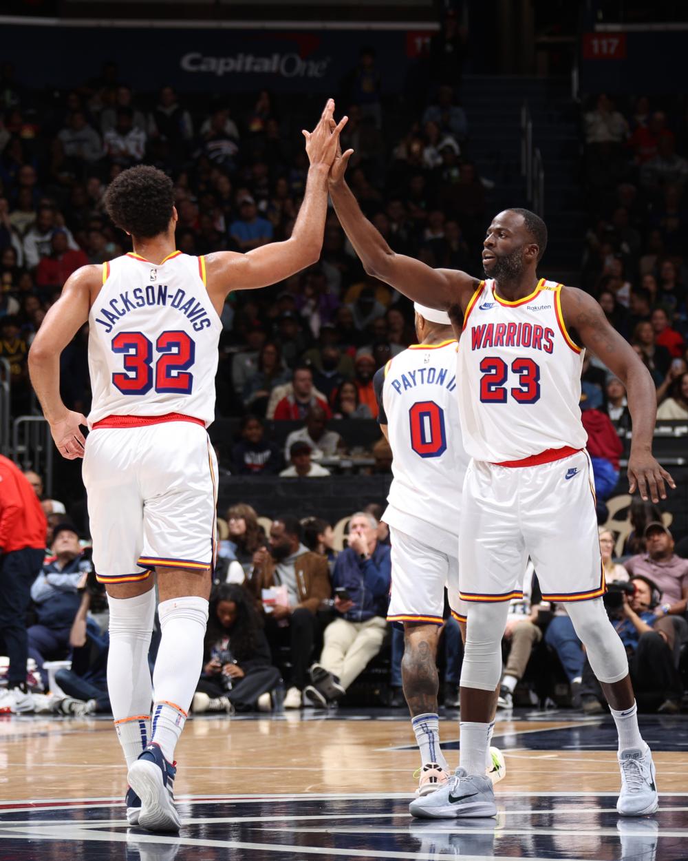 帮助球队两 帮助球队两