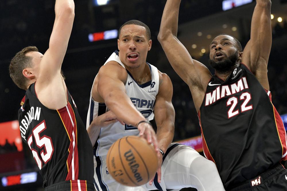 仅是两支球 仅是两支球